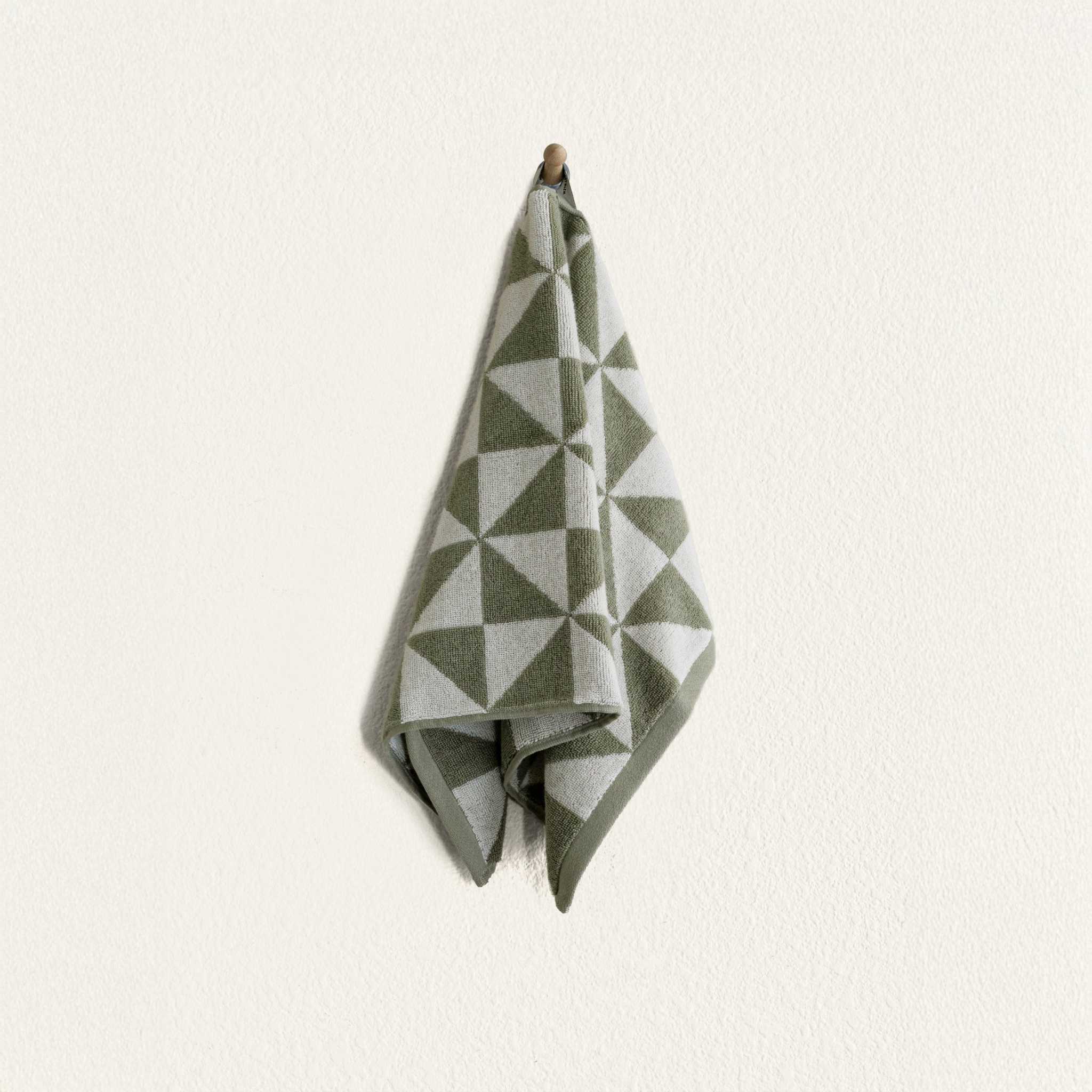 Australian Cotton Bath Towels by Italic