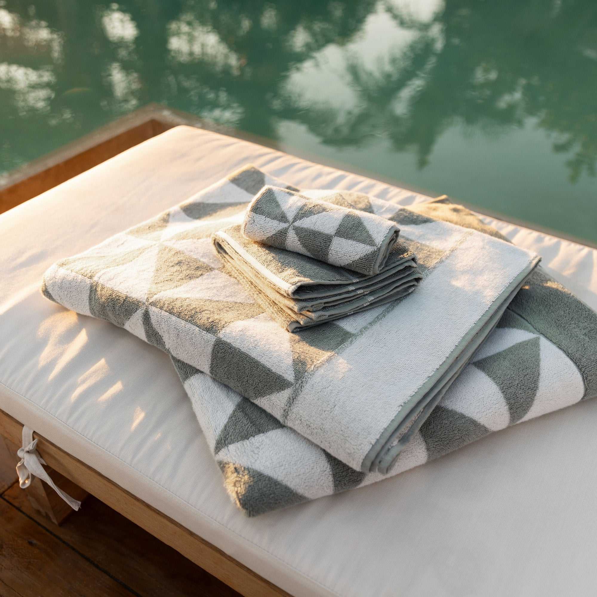 Australian Cotton Bath Towels by Italic