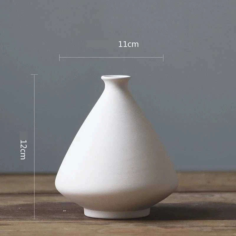 Nordic White Ceramic Vase by DropShop